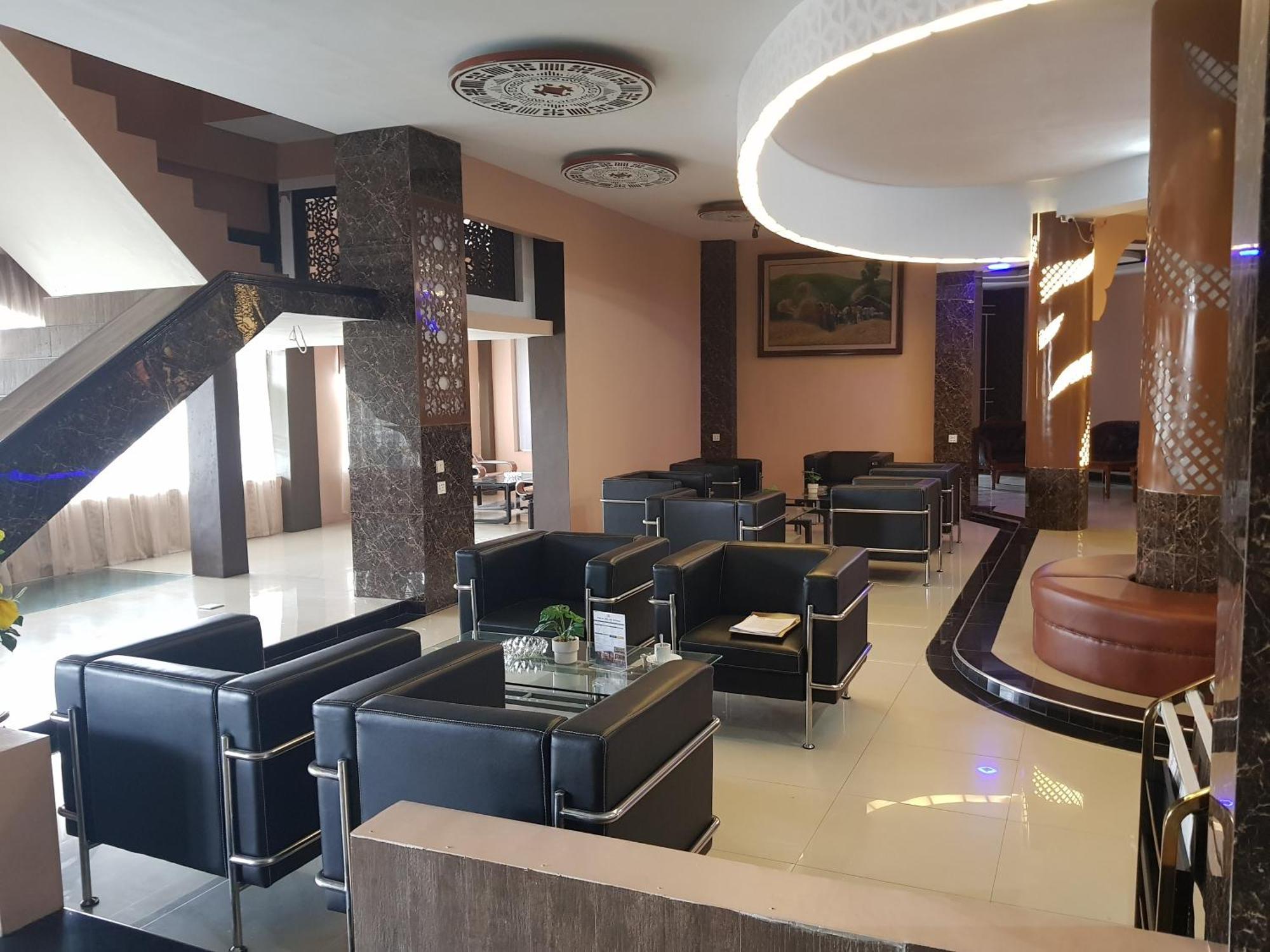Capital O 93263 Linge Land Hotel Takengon Bagian luar foto