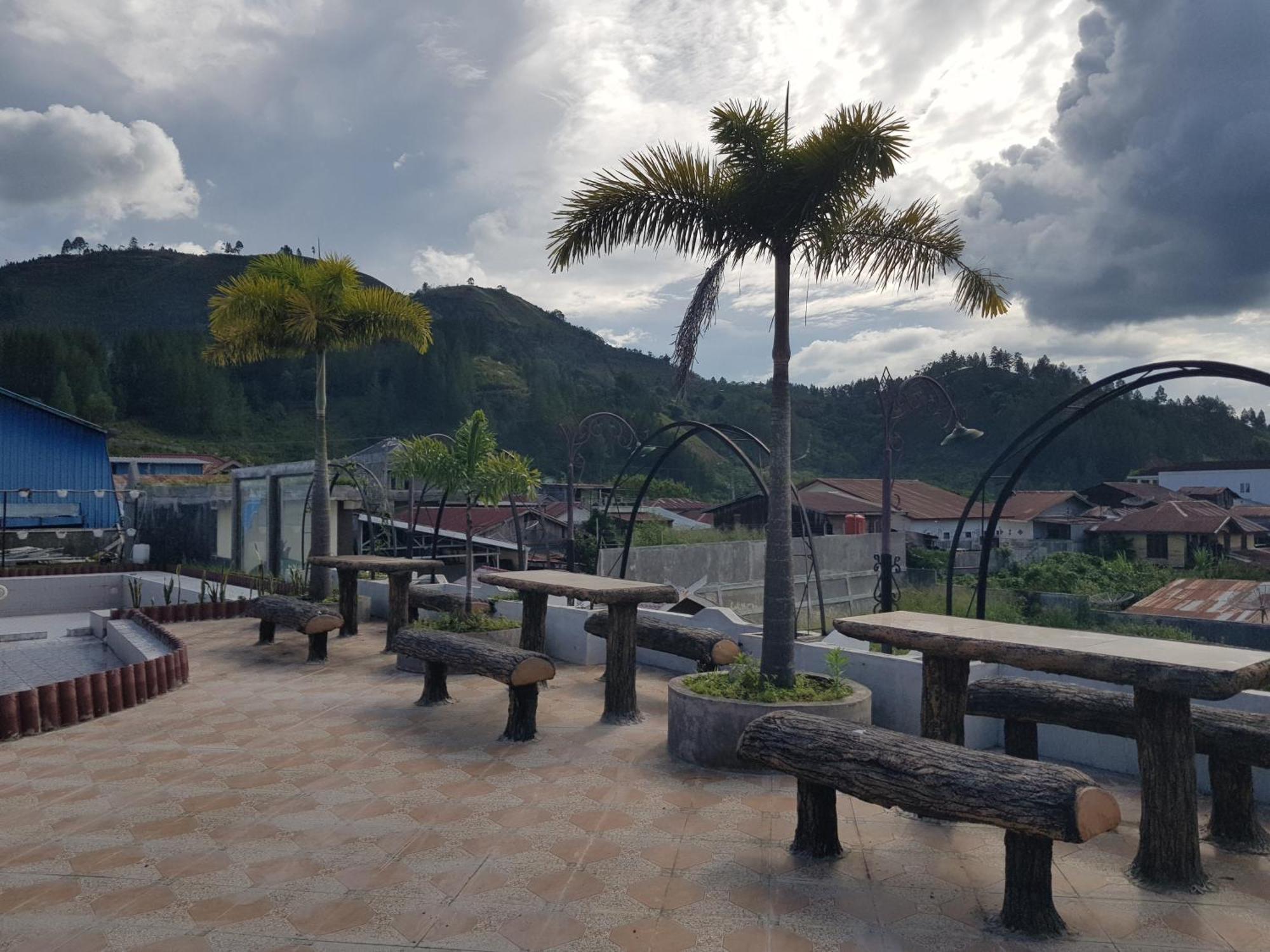 Capital O 93263 Linge Land Hotel Takengon Bagian luar foto